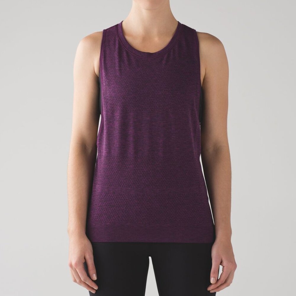 Lululemon Breeze By Muscle Tank in Aurora / Black